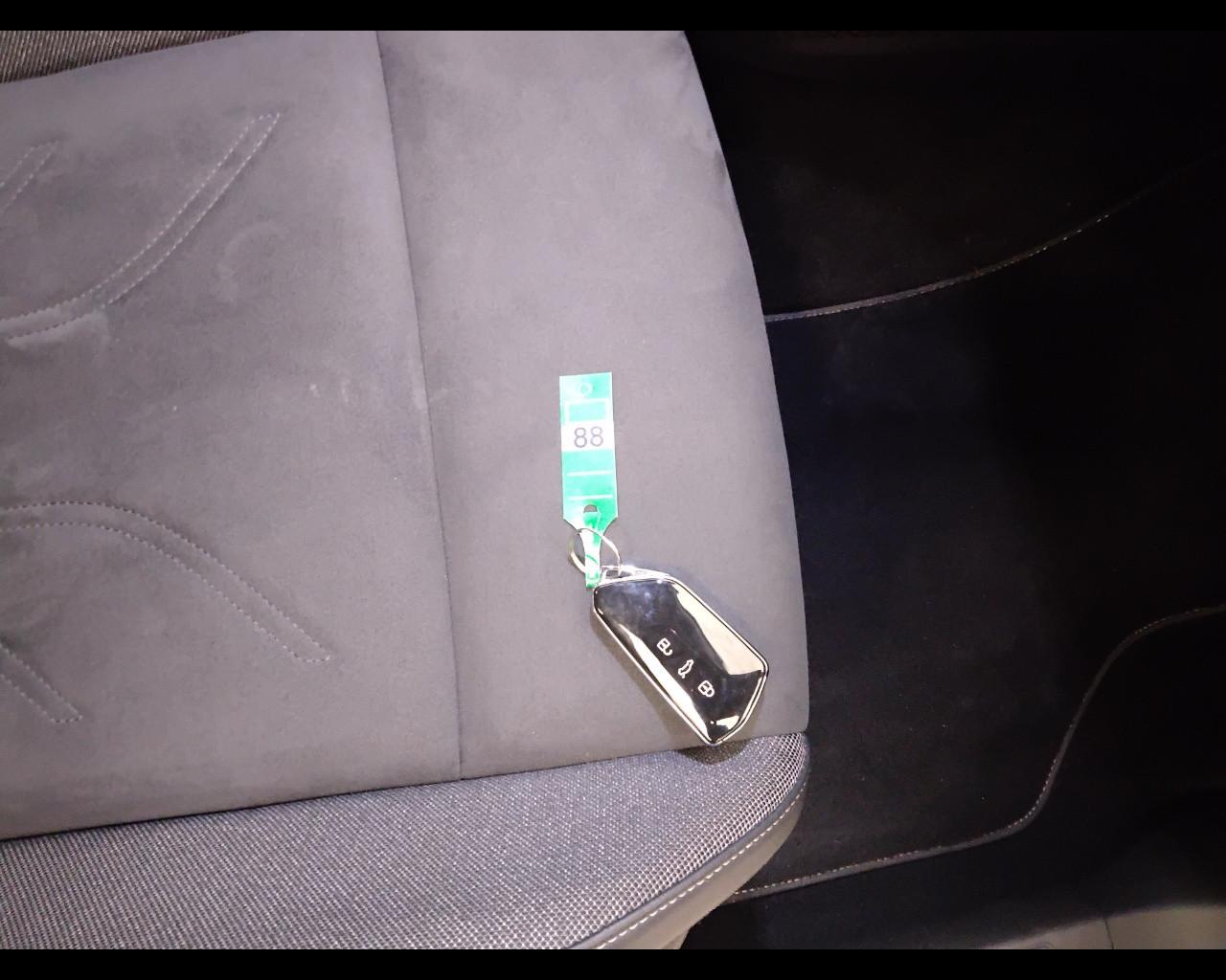 VOLKSWAGEN Golf VIII 2024 - Golf 2.0 tdi Style 150cv dsg