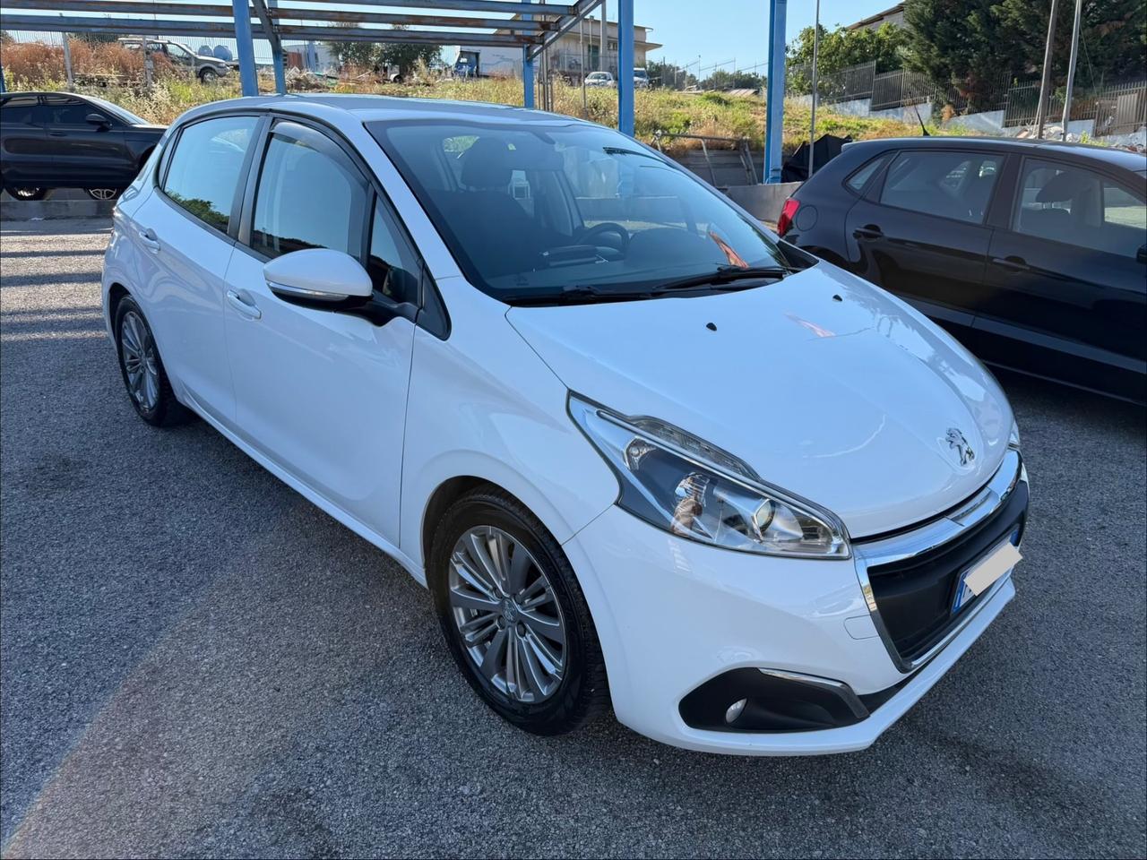 Peugeot 208 BlueHDi 75 5 porte Allure