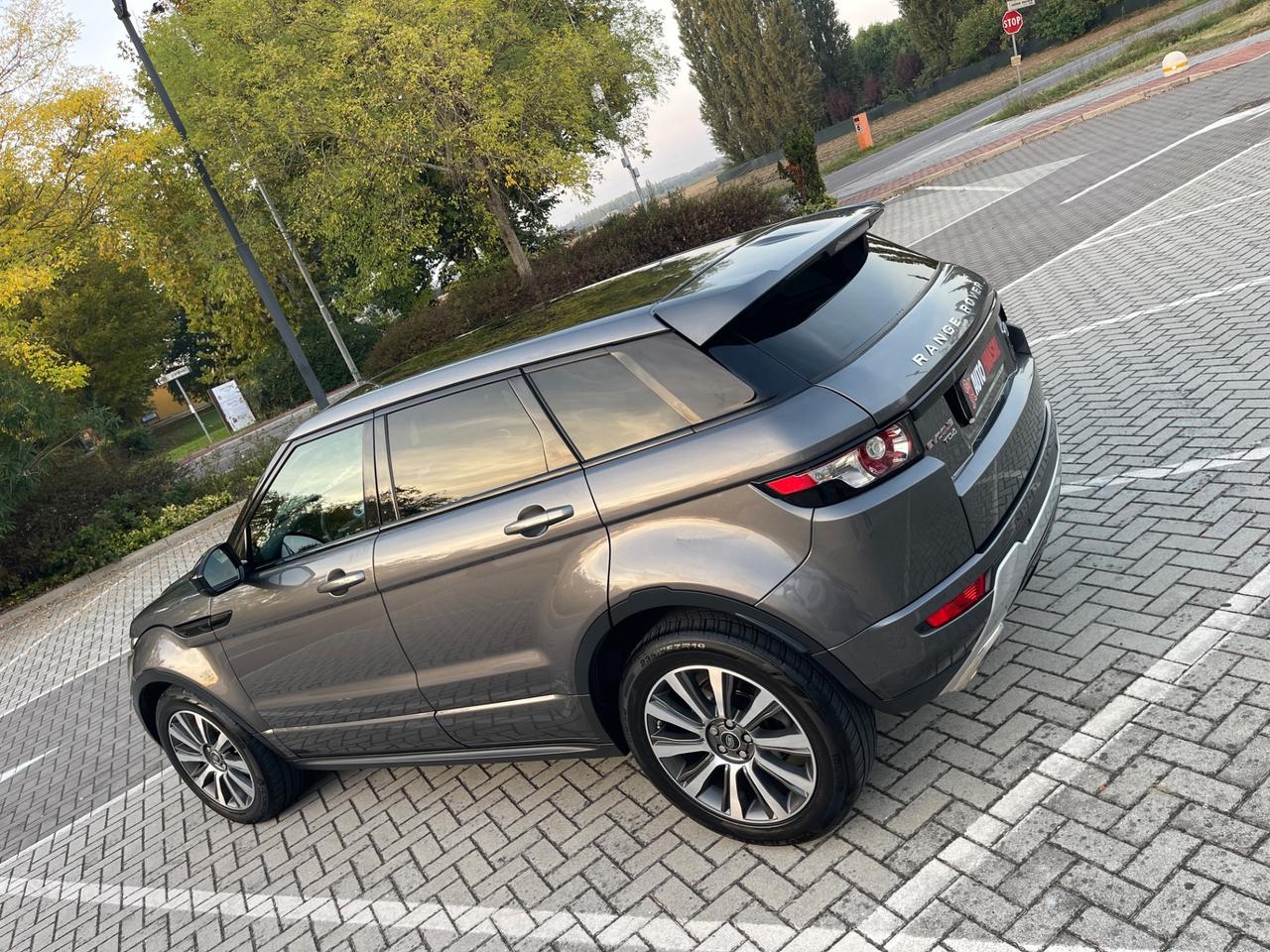 Land Rover Range Evoque 2.2 TD4 5p. British Edition Dynamic