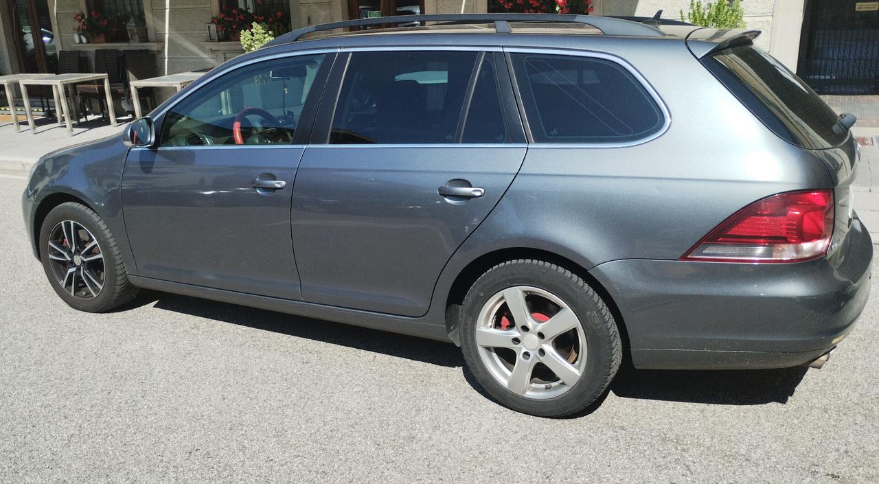 Volkswagen Golf Variant 2.0 TDI 140CV DPF 5p. Highline