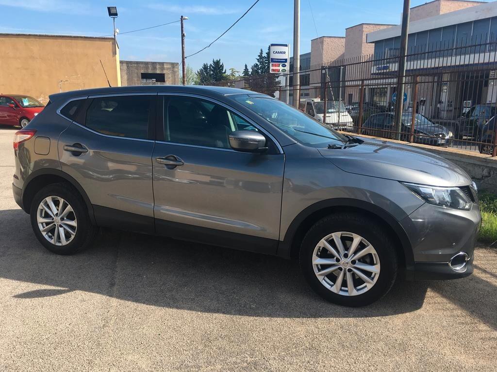 Nissan Qashqai 1.2 DIG-T Acenta