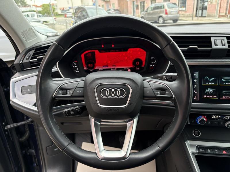 Audi Q3 Sportback Sportback 35 tdi Business s-tronic LED-NAVI-PELLE-18"