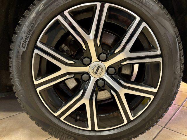 VOLVO V60 B4 (d) automatico Core UNIPRO - KM CERTIFICATI