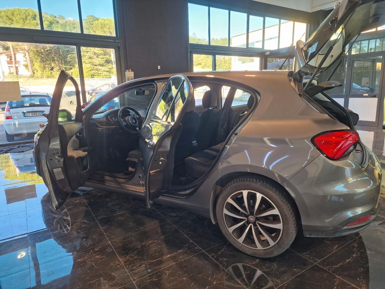 Fiat Tipo 1.3 Mjt S&S 5 porte Business