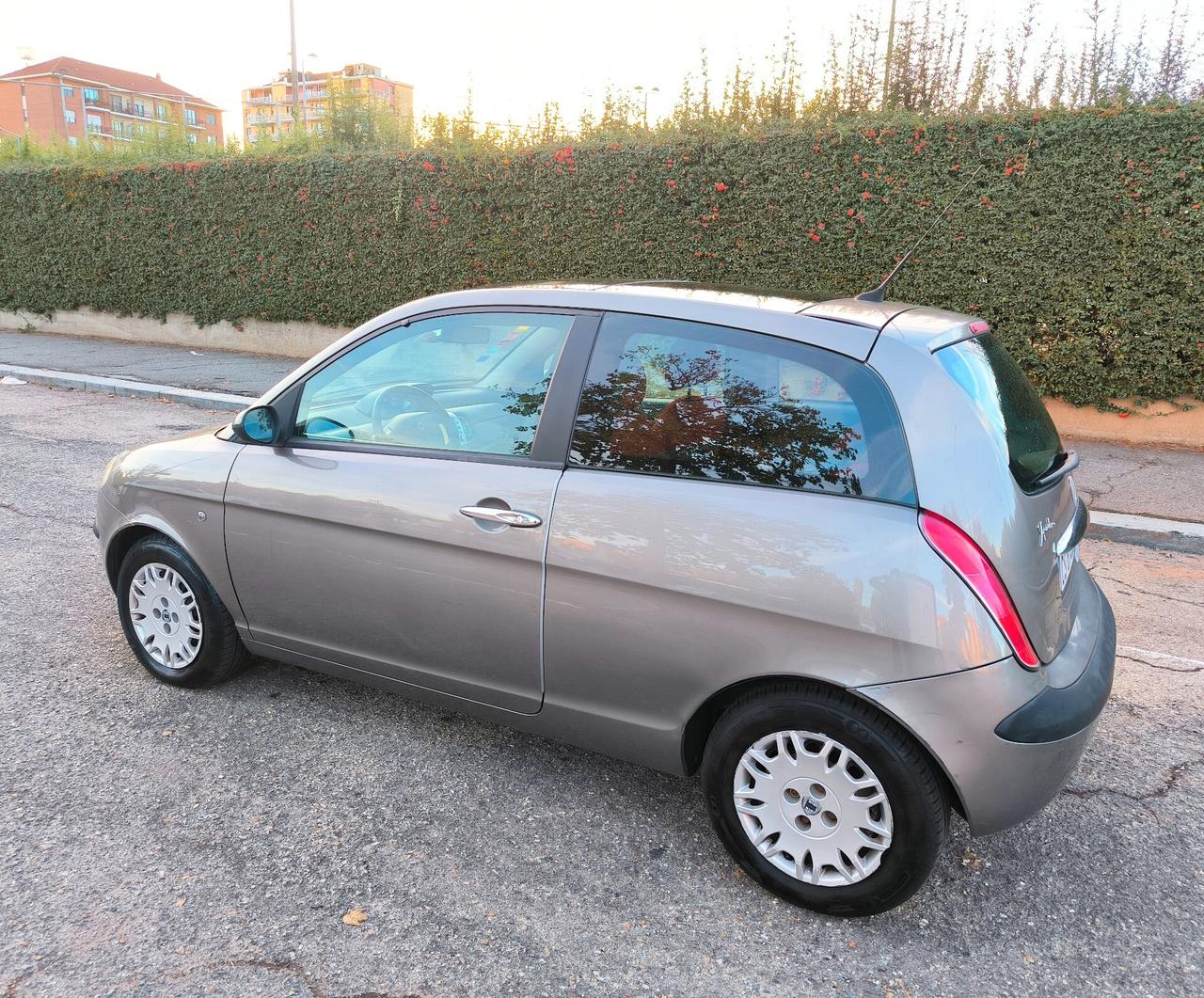 Lancia Ypsilon 1.3 Multijet 16V Platino