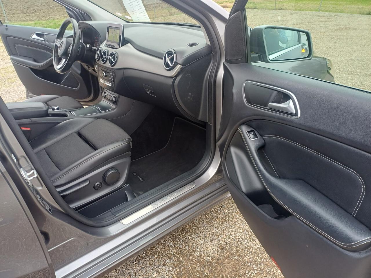 Mercedes-benz B 180 160 d Automatic Premium