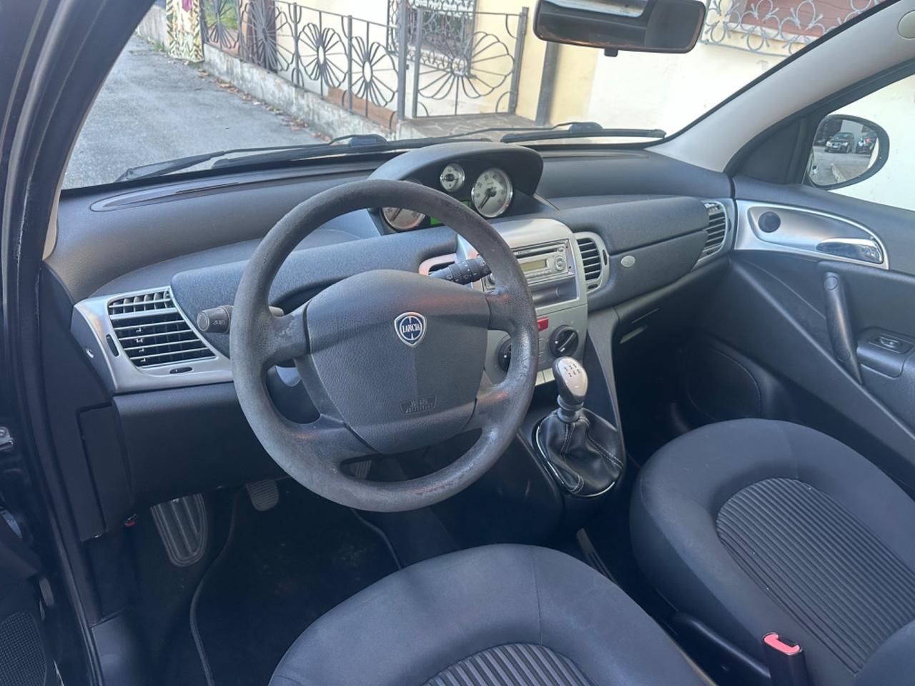 Lancia Ypsilon 1.2 69 CV Diva