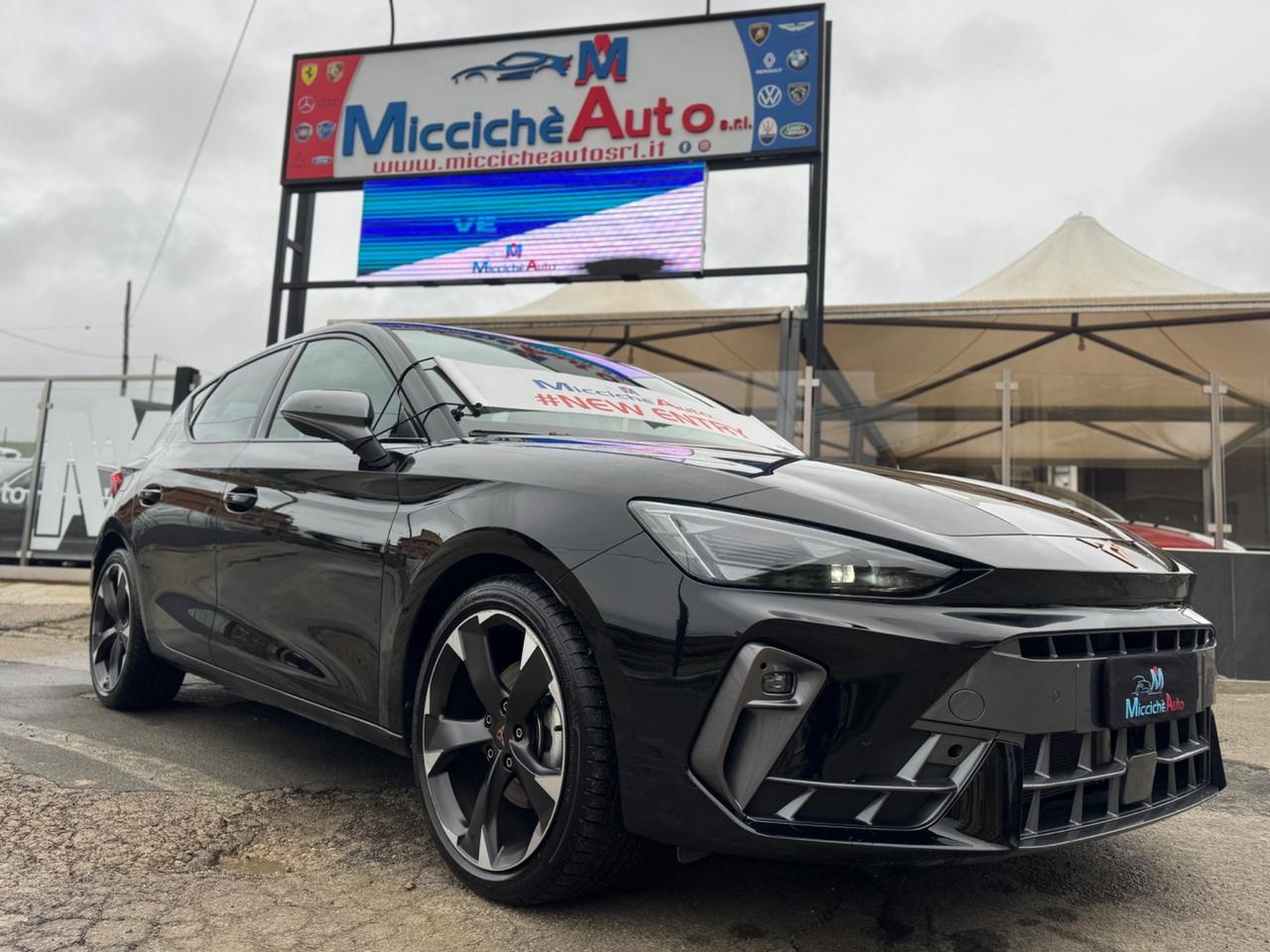 CUPRA LEON 2.0 TDI 150 CV DSG FULL IVA 13000 KM