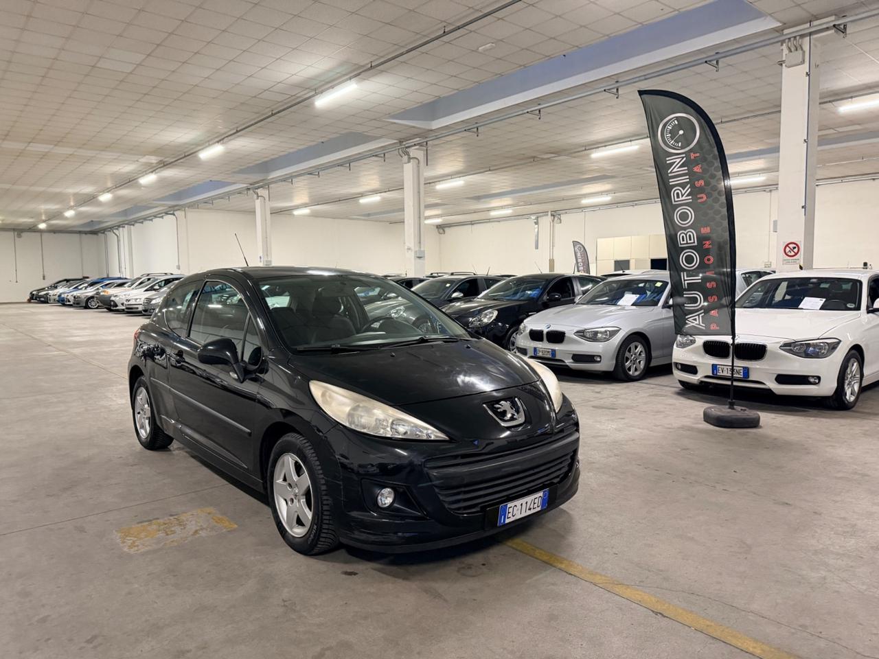Peugeot 207 1.4 8V 75CV 5p. X Line ECO GPL