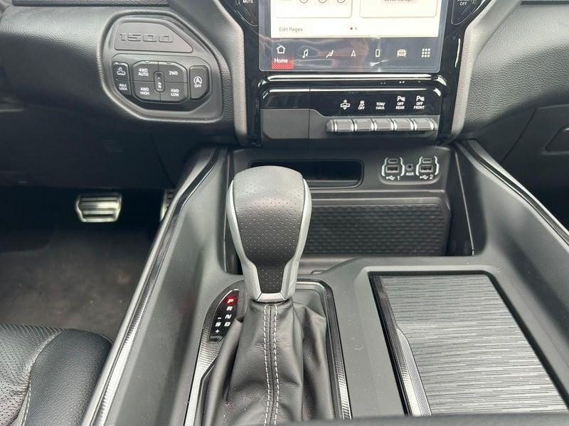 Dodge RAM 1500 REBEL GT