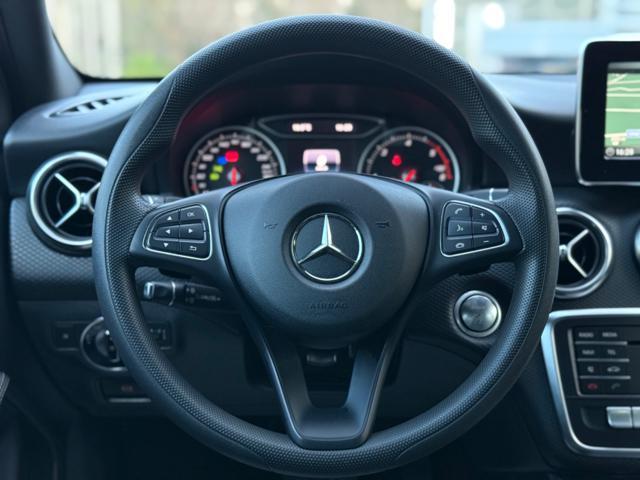 MERCEDES-BENZ A 160 d Automatic Business *NEOPATENTATI