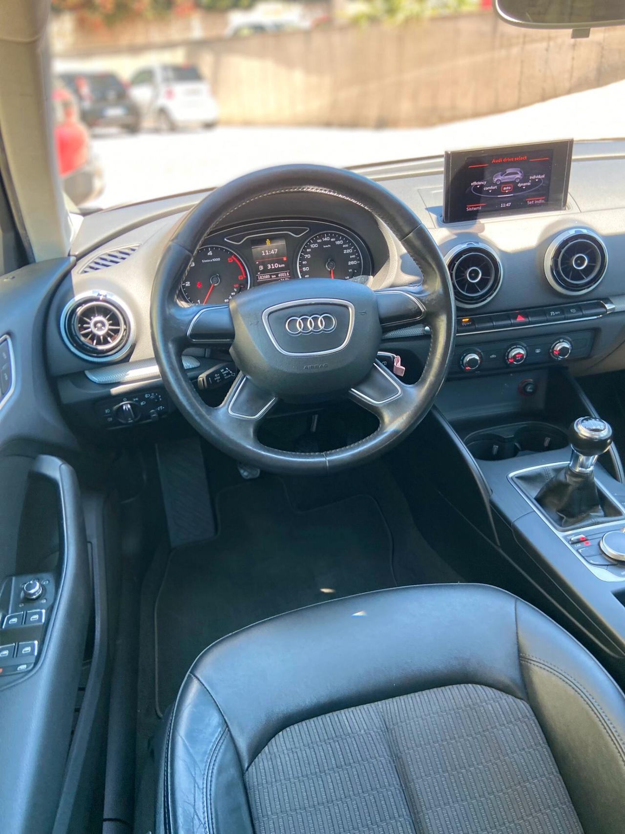 Audi A3 Sportback 1.6 tdi 105cv (77kw) Ambition