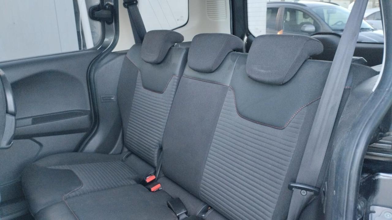 Ford Tourneo Courier 1.0 EcoBoost 100 CV Sport