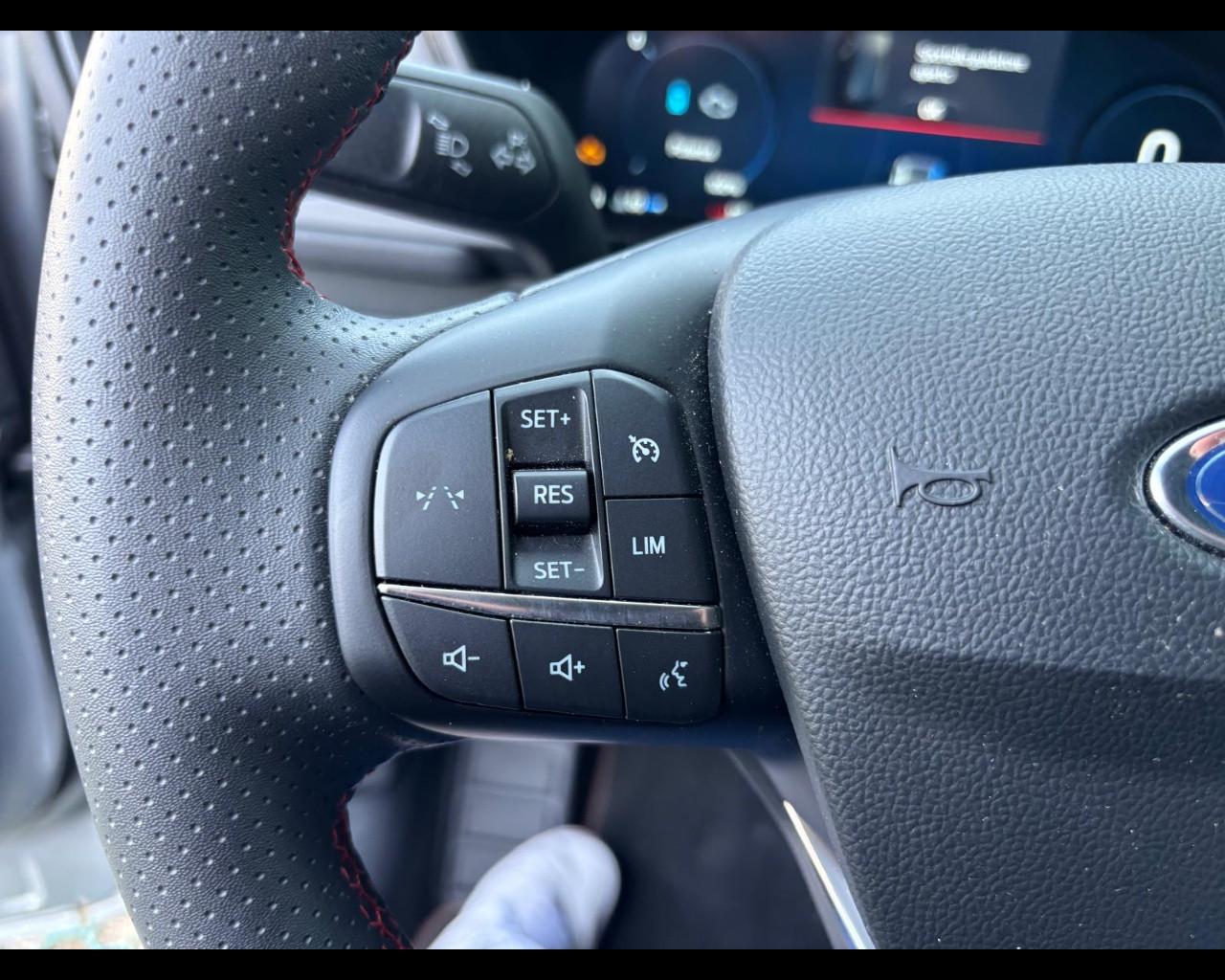 FORD Kuga IV 2024 - Kuga 2.5 full hybrid ST-Line 2wd 180cv auto