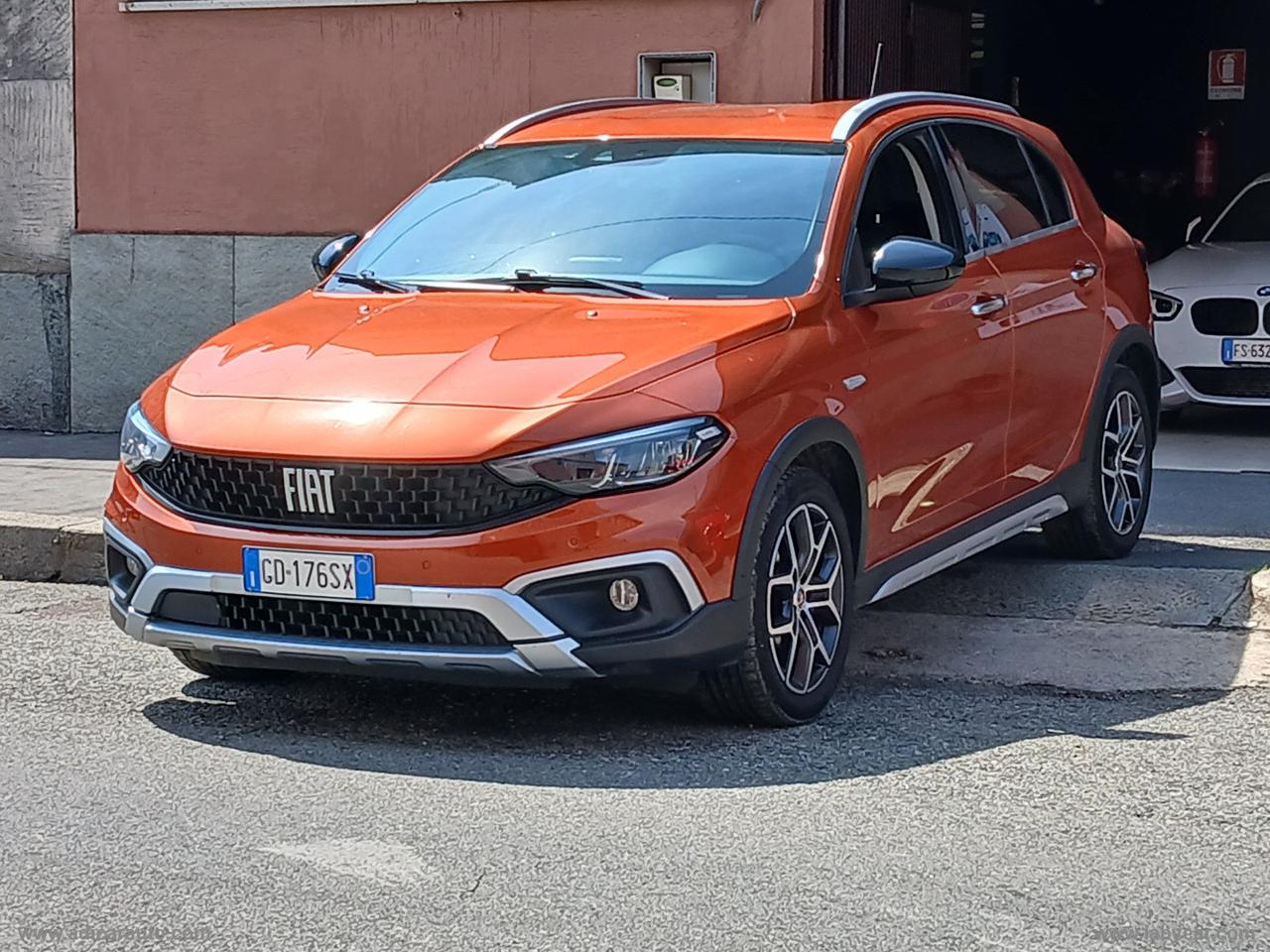 FIAT Tipo 1.0 5 porte Cross