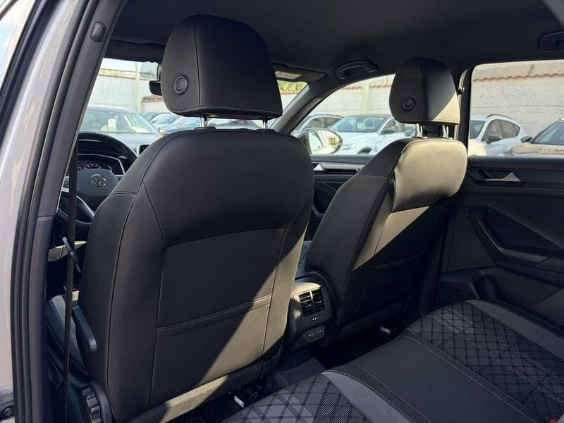 Volkswagen T-Roc R-Line 2.0 TDI 150CV DSG