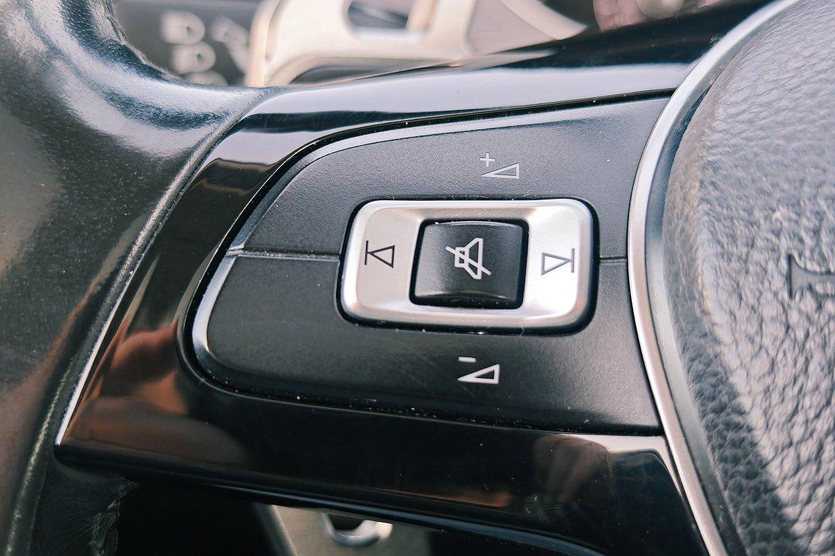 VOLKSWAGEN Golf 2.0 TDI DSG 5p. Highline BlueMotion Technology