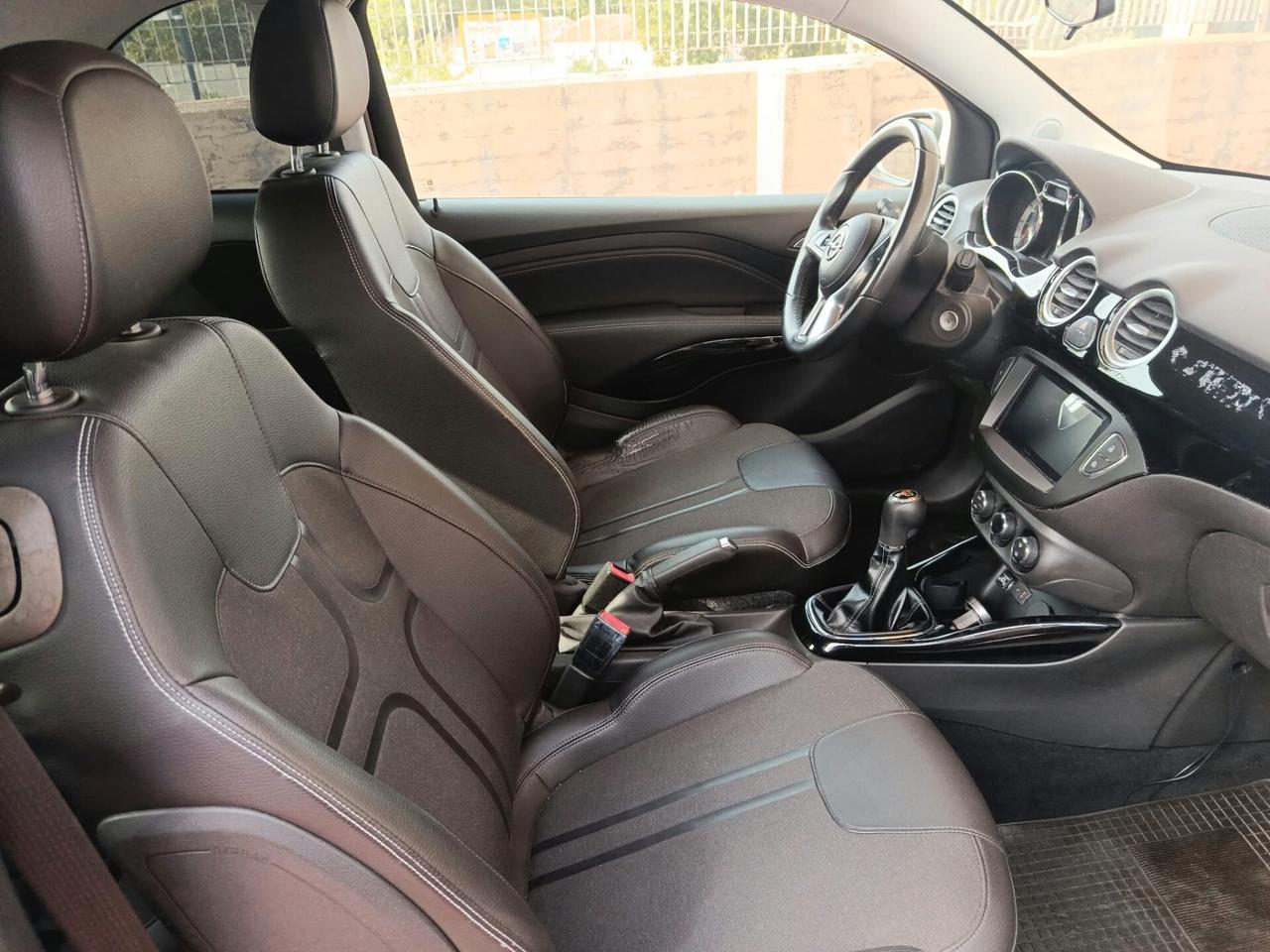 Opel Adam 1.4 87 CV GPL Tech Slam