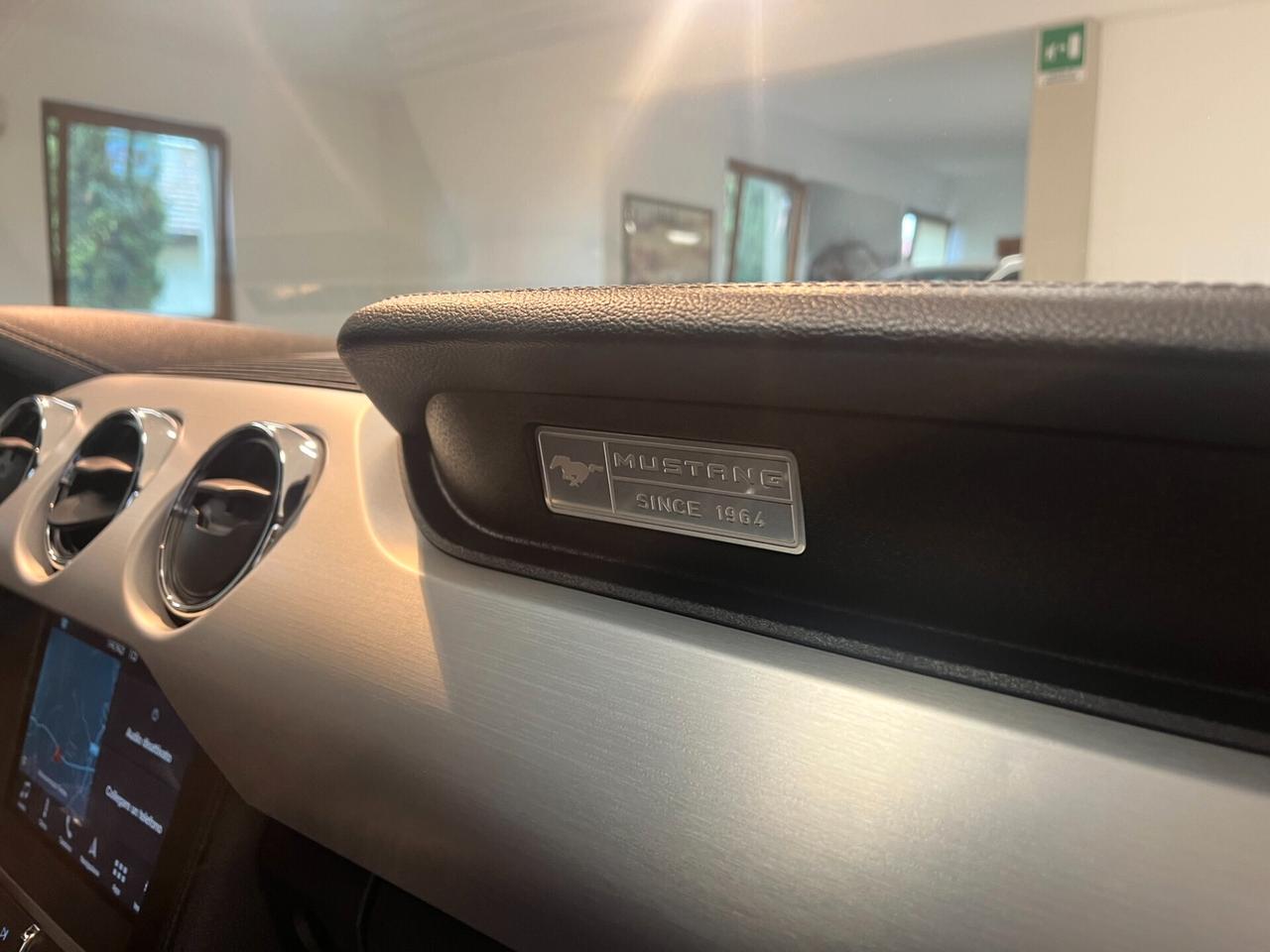 Ford Mustang Fastback 5.0 V8 TiVCT aut. GT