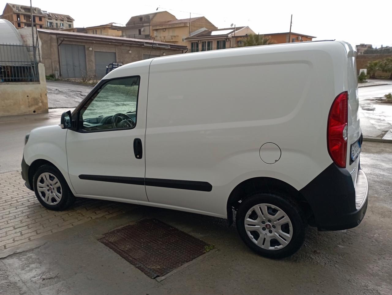 FIAT DOBLO 1.6 MTJ 3POSTI 2021