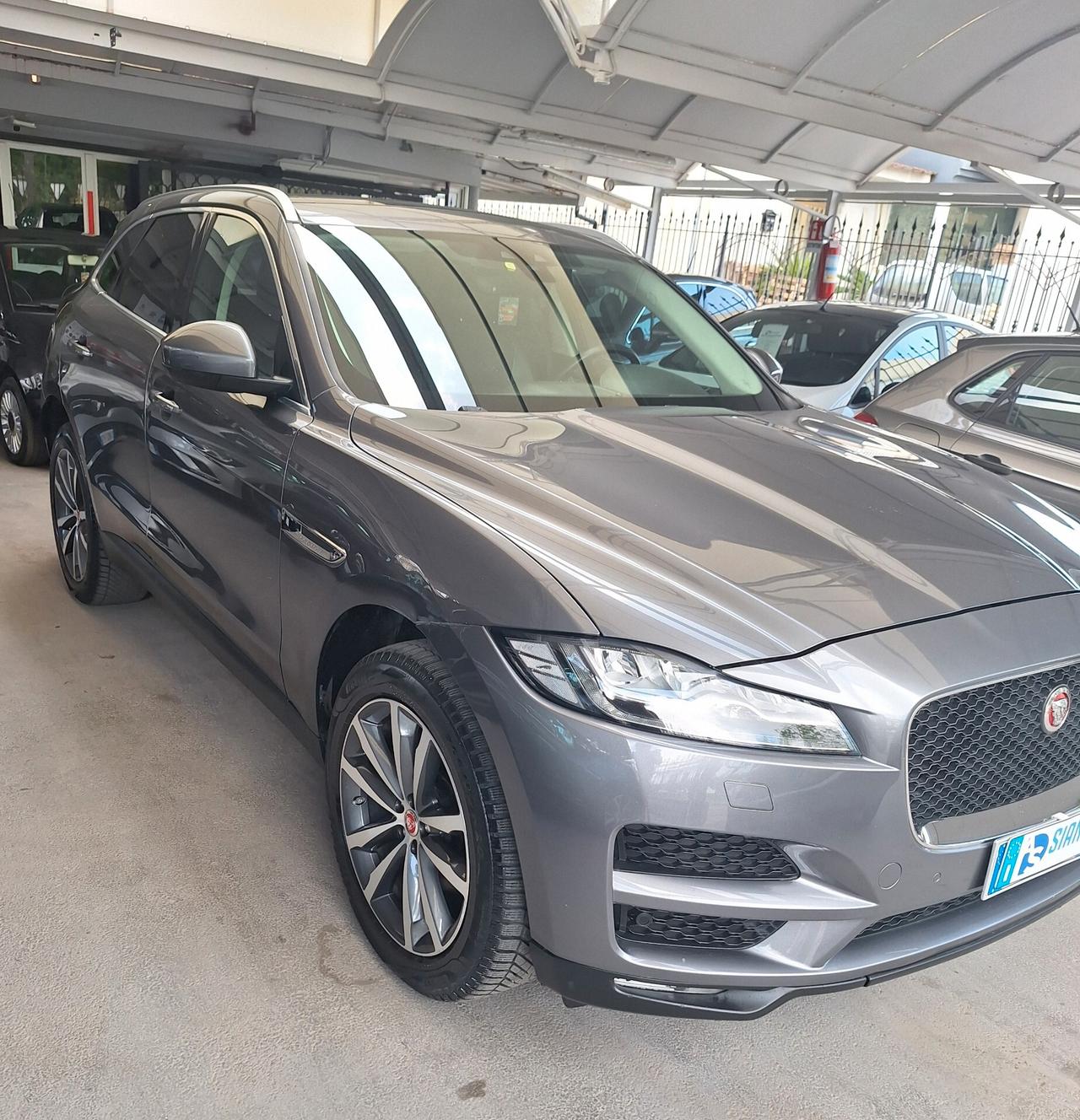 Jaguar F-Pace 2.0 D 240 CV AWD aut. Portfolio Tetto Panor Apribile