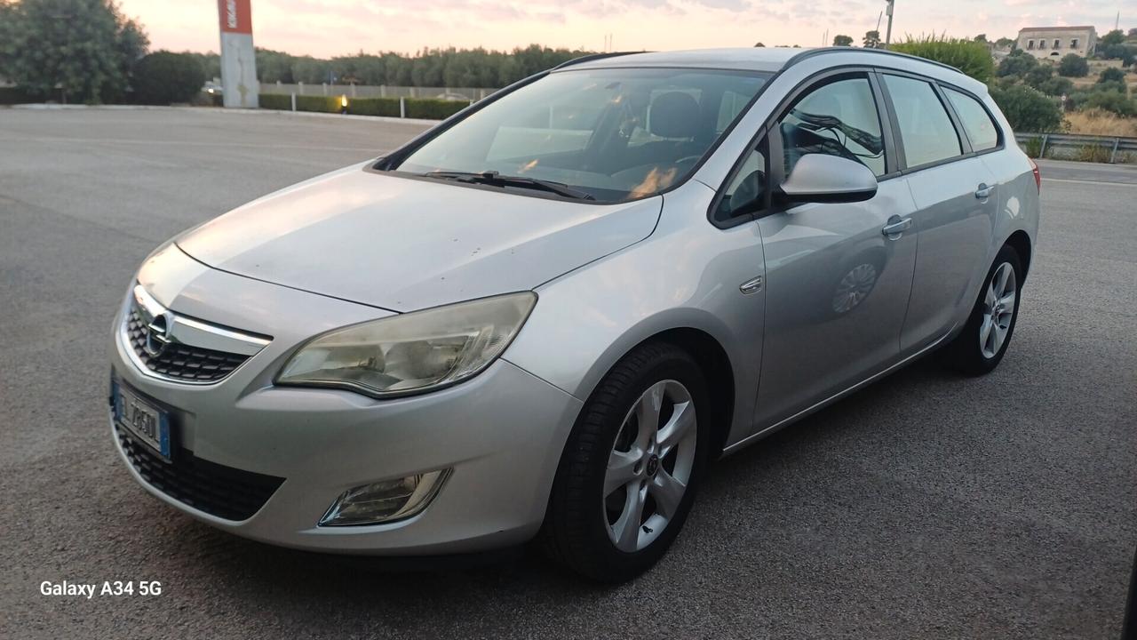 Opel Astra 1.7 CDTI 110CV Sports Tourer Elective