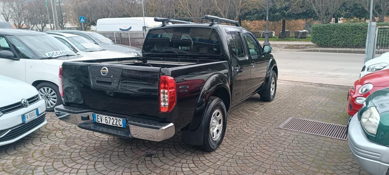 Nissan Navara 2.5 dCi 4 porte Double Cab Sport