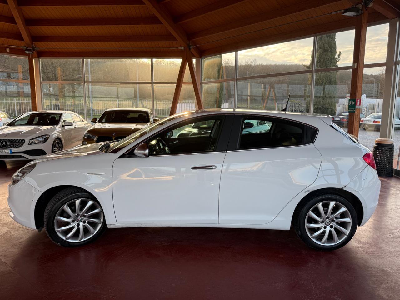Alfa Romeo Giulietta 1.6 Diesel - Neopatentati