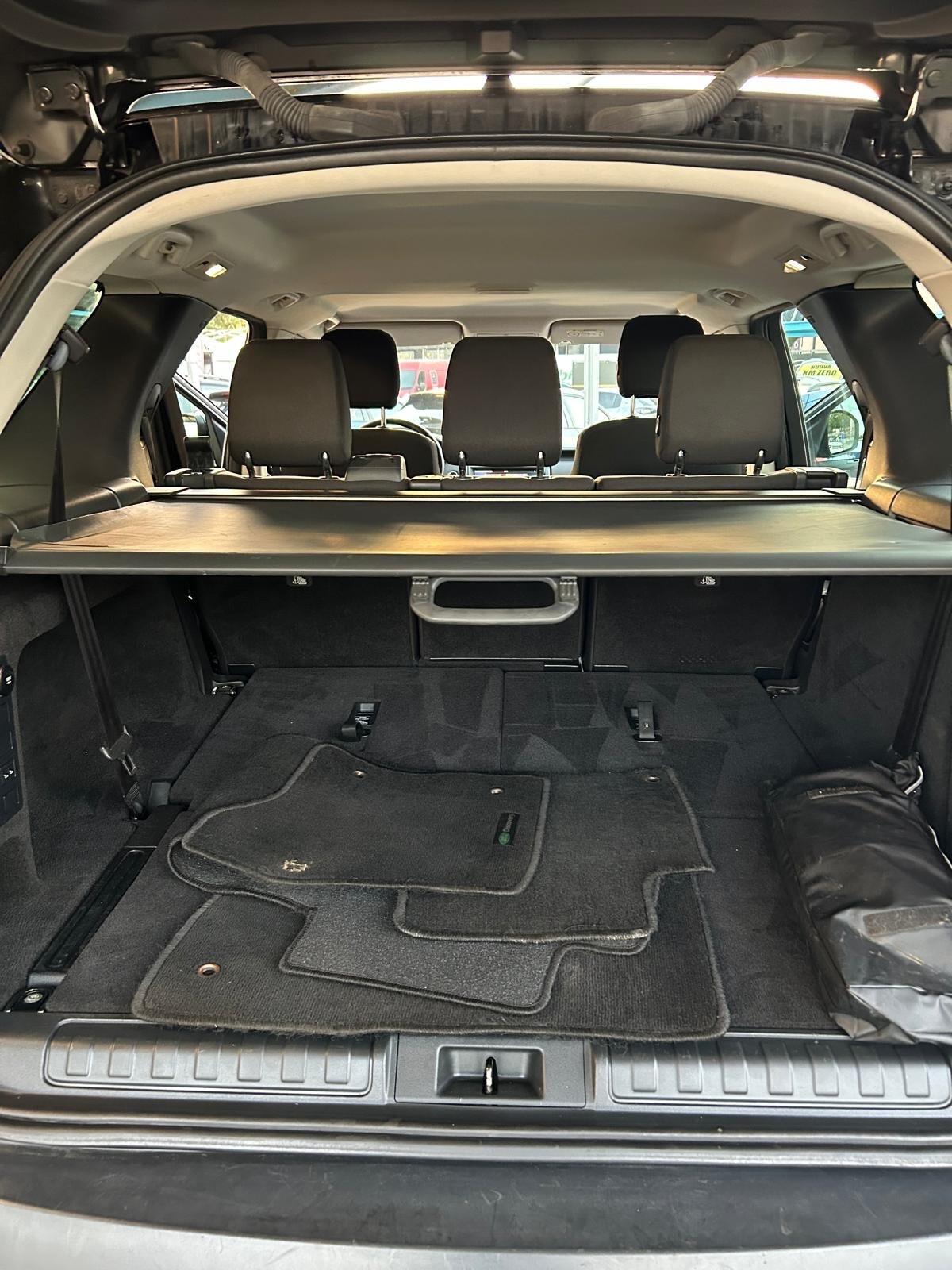 Land Rover Discovery 7 posti motore revisionato nuovo
