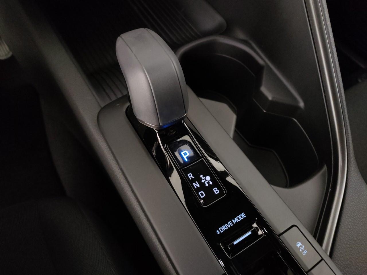 TOYOTA C-HR 1.8 hev Active fwd e-cvt