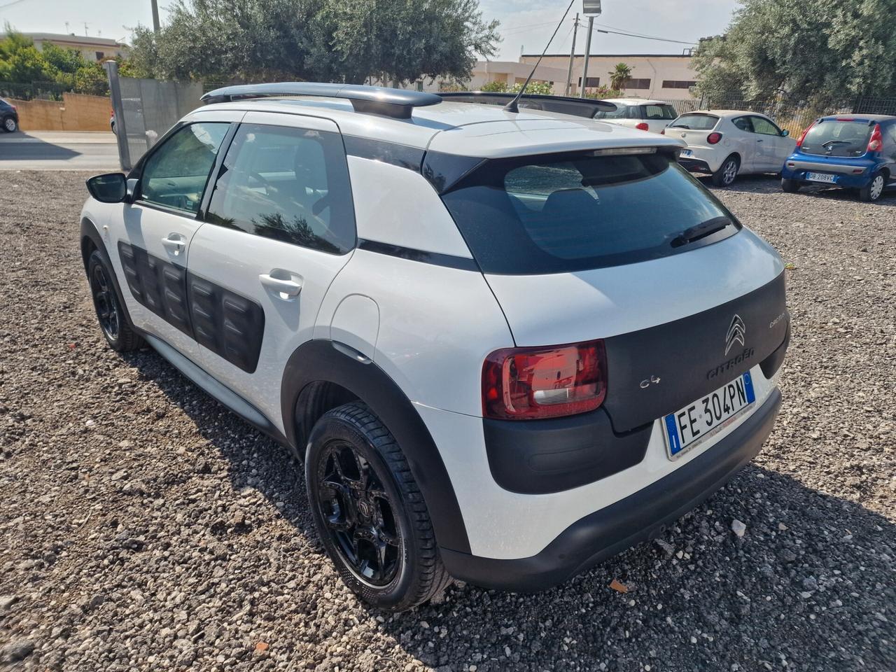 Citroen C4 Cactus PureTech 82 Shine