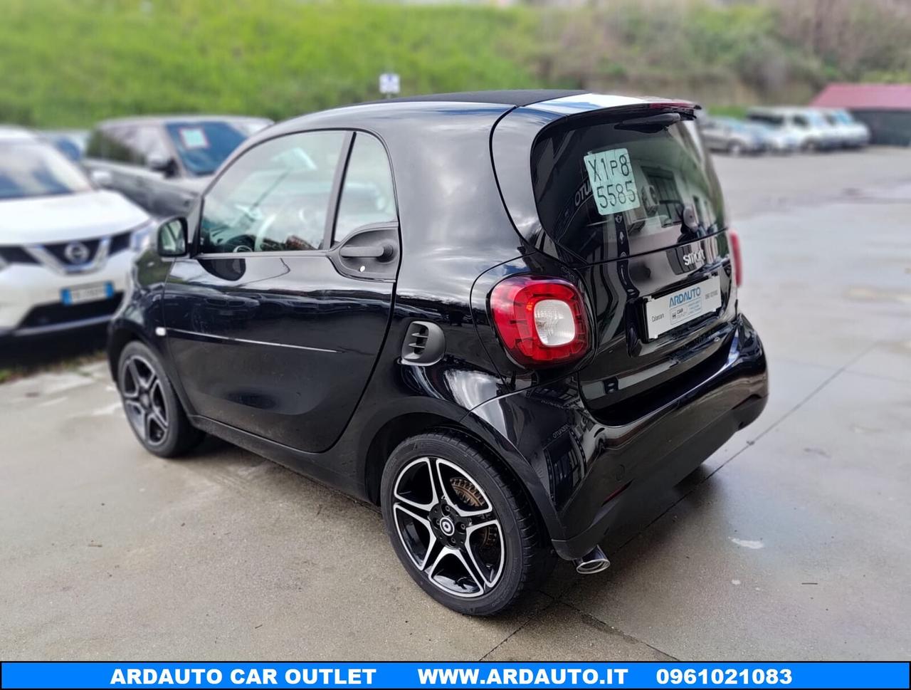 Smart Fortwo 1.0 70 cv Twinamic