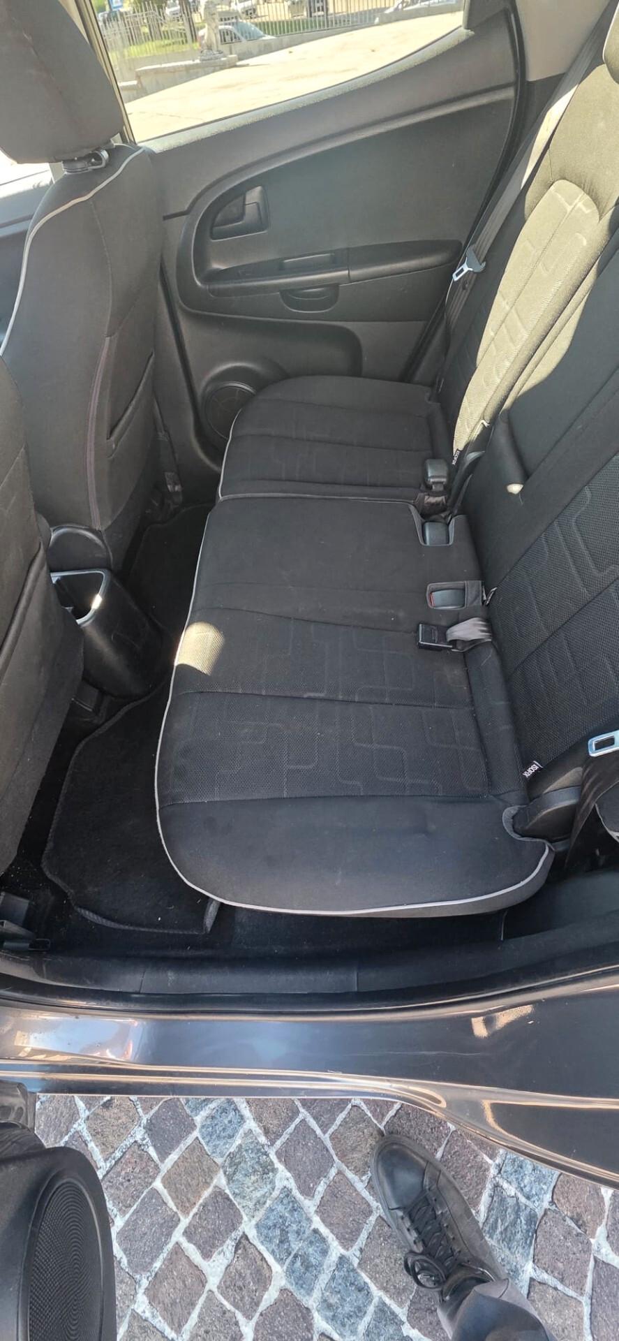 Kia Venga 1.4 CRDi 90CV WGT EX
