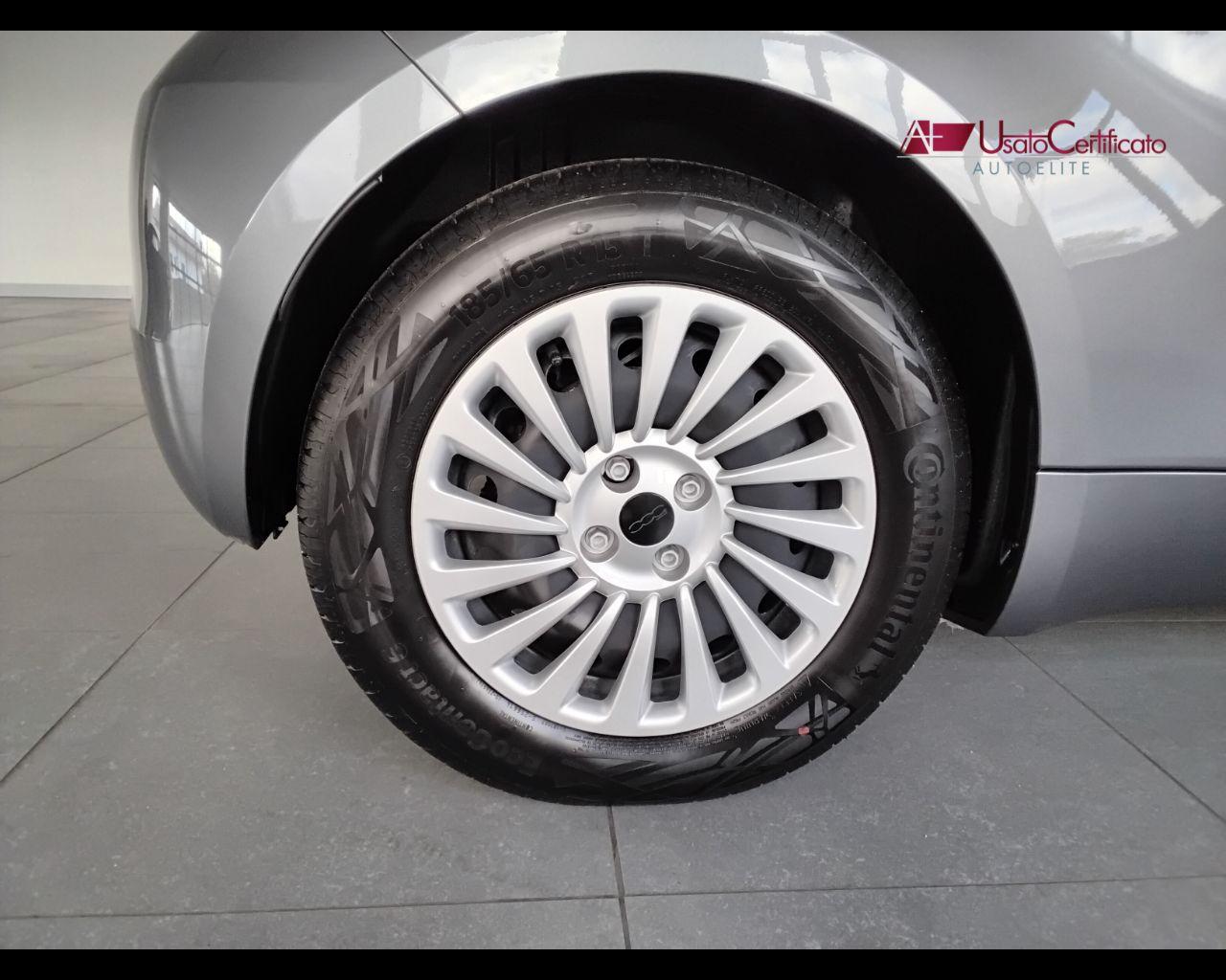 FIAT 500 (2020-->) - 500e Action Berlina 23,8 kWh 190KM