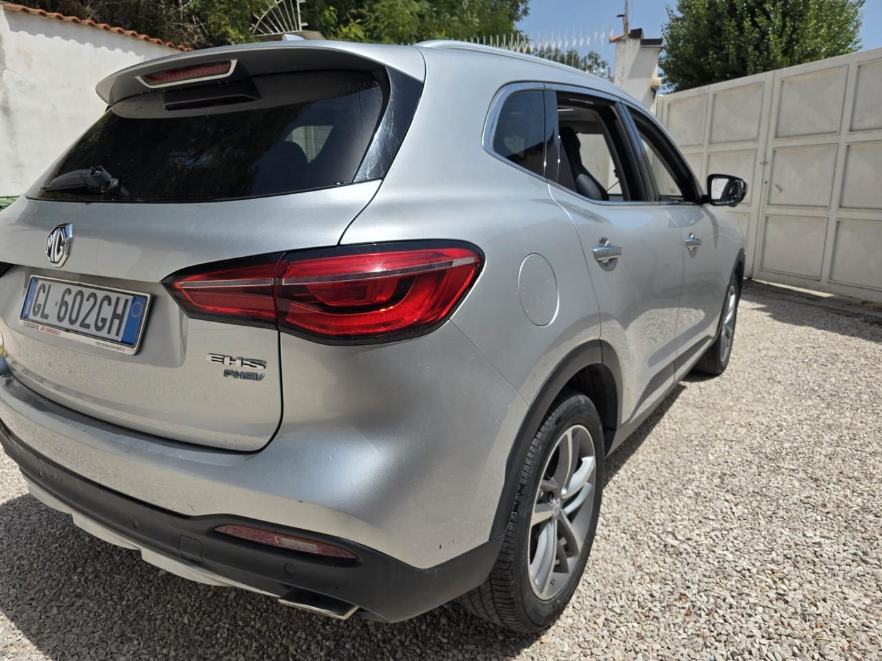 Mg EHS Plug-in Hybrid Luxury