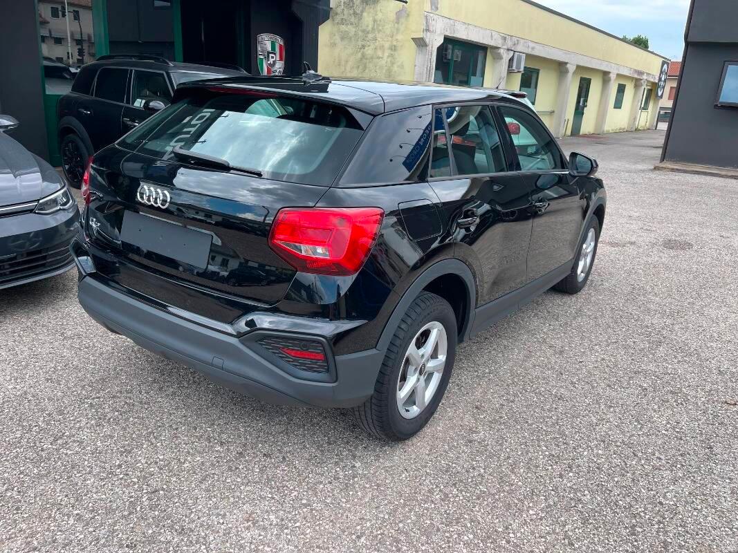 Audi Q2 30 2.0 tdi Business s-tronic FULL LED PDC