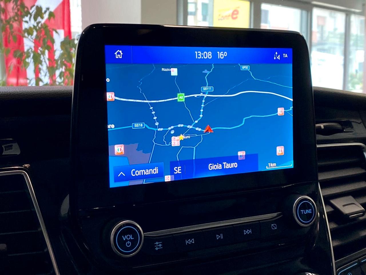 Ford Tourneo Custom L2 2.0 EcoBlue Hybrid 185 Titanium X 9POSTI