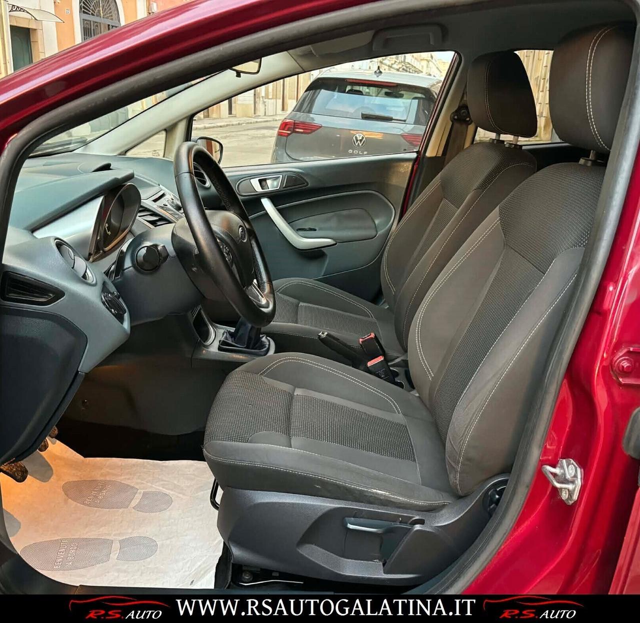 Ford Fiesta 1.4 5 porte GPL Titanium