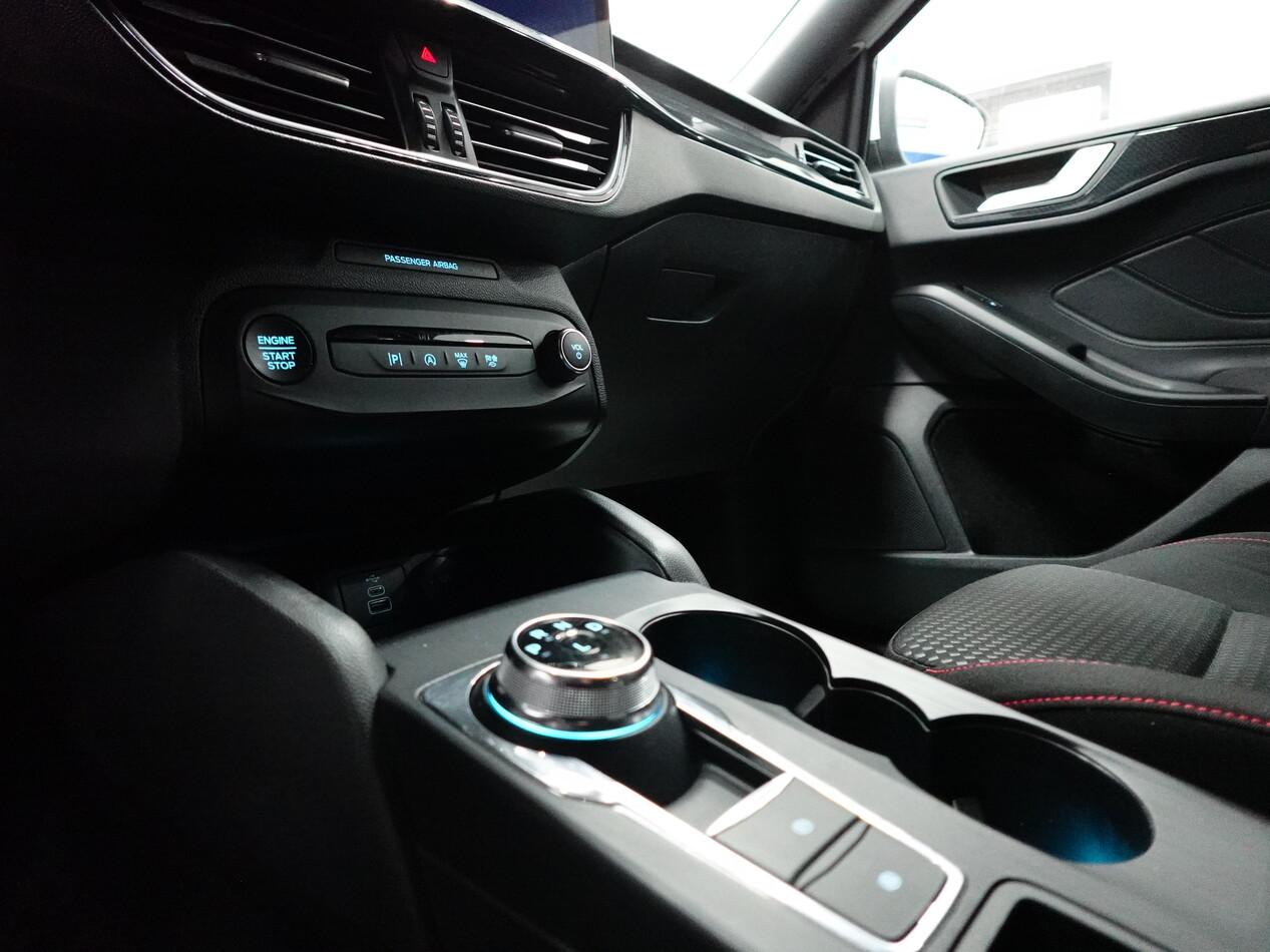 Ford Focus Wagon 1.5 EcoBlue 115 CV AUTO ST LINE SW