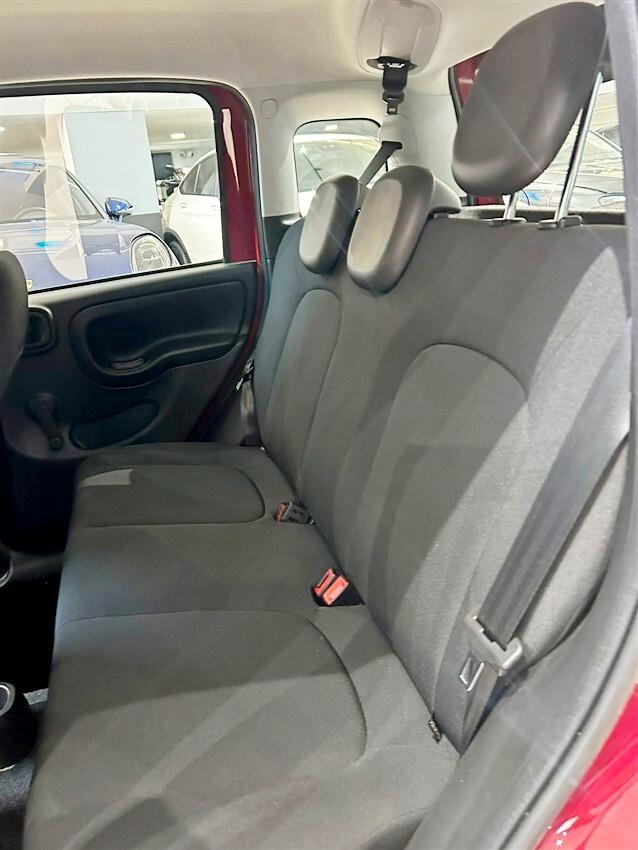 Fiat Panda 1.0 FireFly S&S Hybrid Pandina