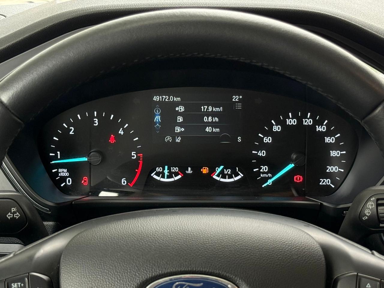 Ford Kuga 1.5 KM. 49.000! NEW MODEL