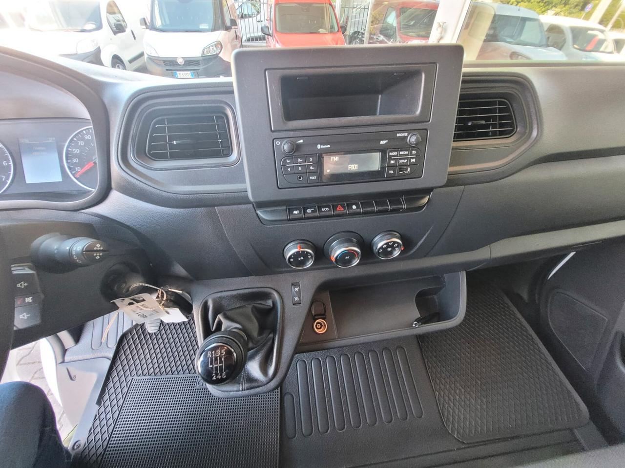 Renault Master T35 2.3 dCi 145 TP PL-SL-RG Gran Volume 22 Start