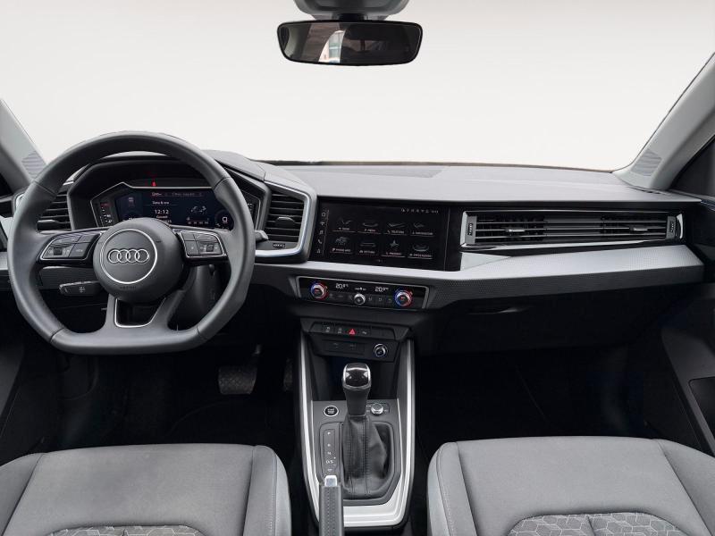 Audi A1 Sportback 30 1.0 tfsi Identity Black 116cv s-tronic