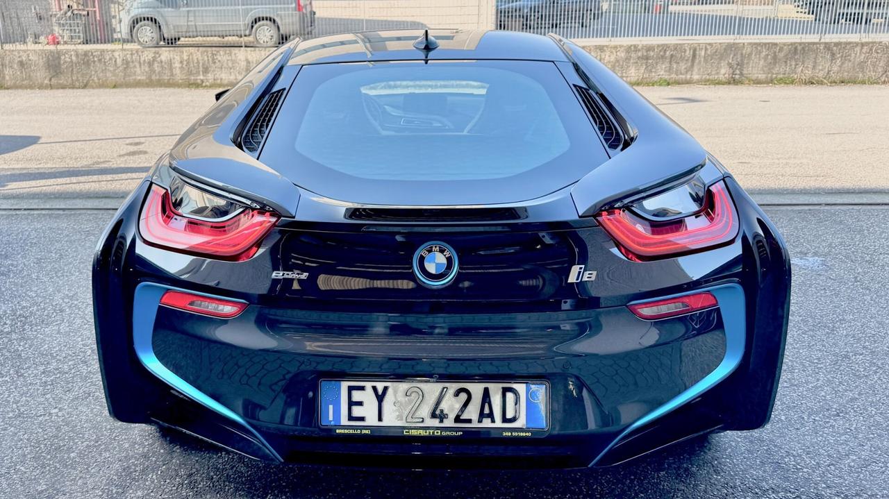 Bmw i8 hybrid full,pacchetto luci telecamera 360