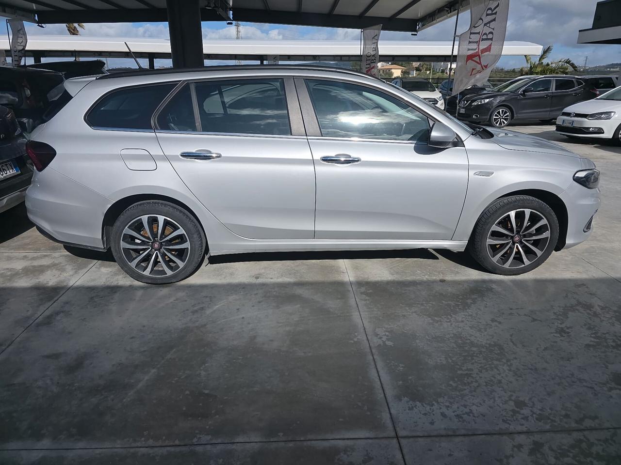 Fiat Tipo 1.6 Mjt S&S SW Lounge