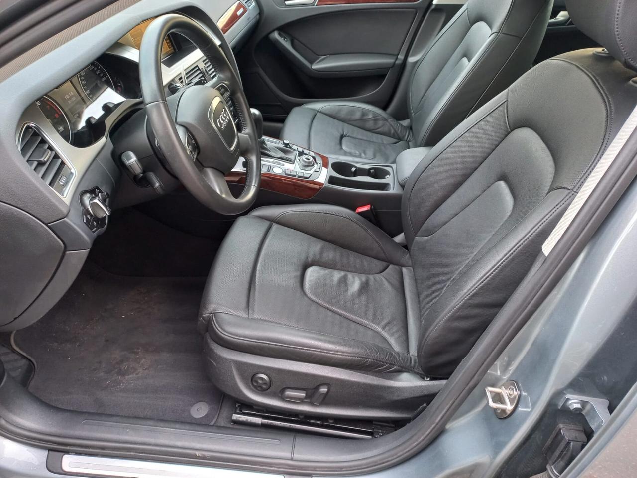 Audi A4 3.2 V6 FSI qu. tiptronic Advanced