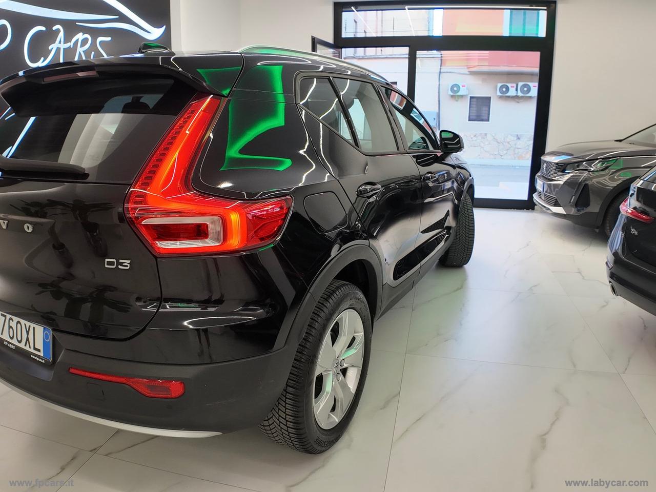 VOLVO XC40 D3 Geartronic R-design TETTO APRIBILE