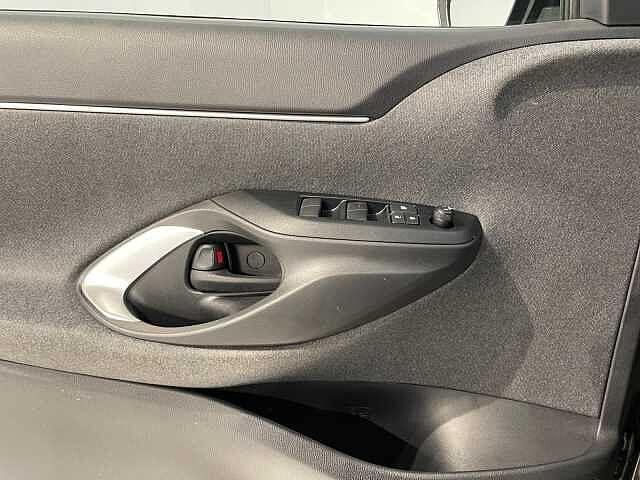 Toyota Yaris Cross 1.5 Hybrid 116CV E-CVT Active (HEV) - NEOPATENTATI -