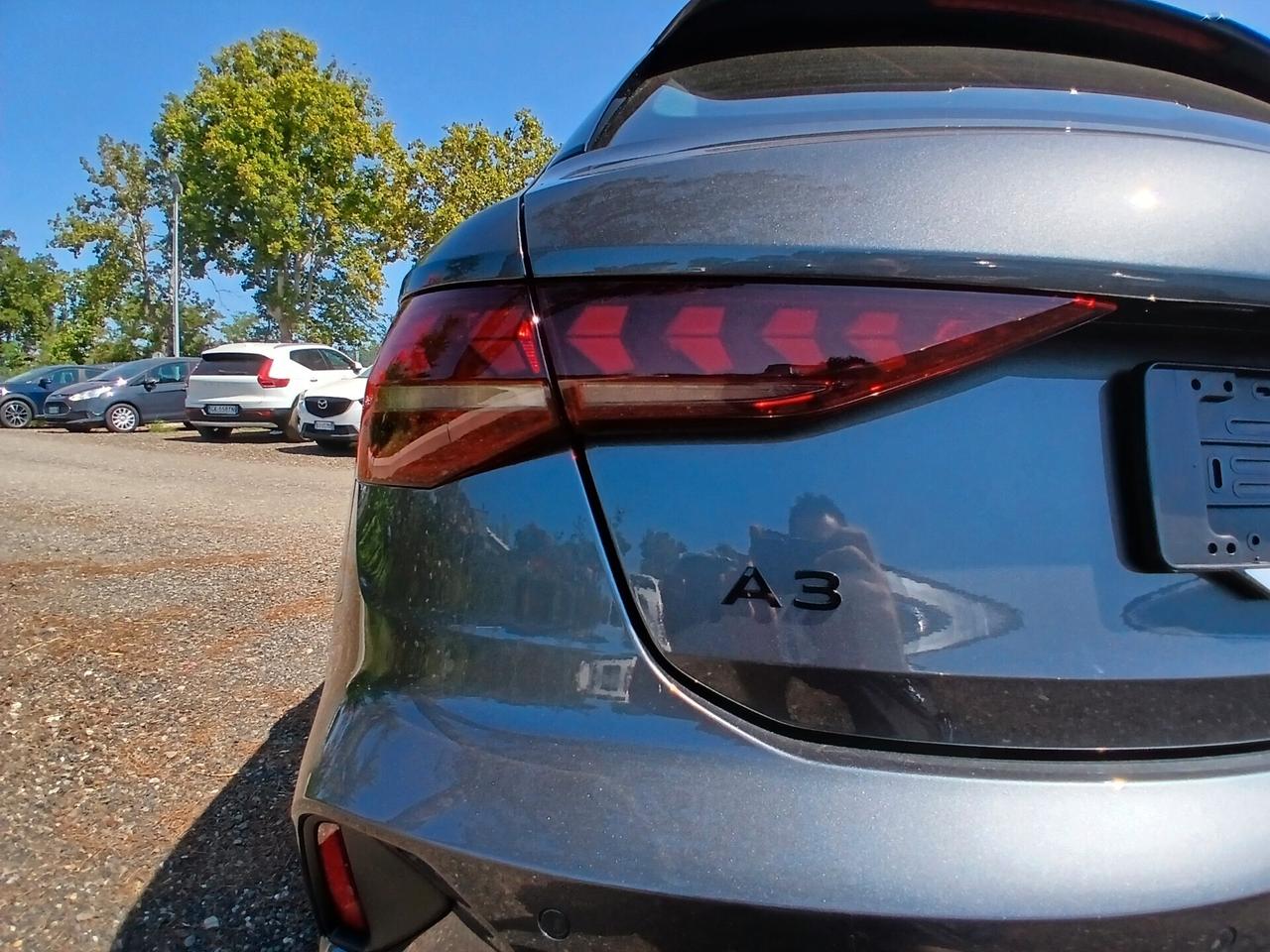 Audi A3 SPB 35 TDI Stronic Sline edition