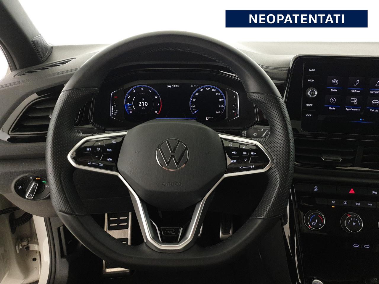 Volkswagen T-Roc 1.0 tsi r-line 110cv